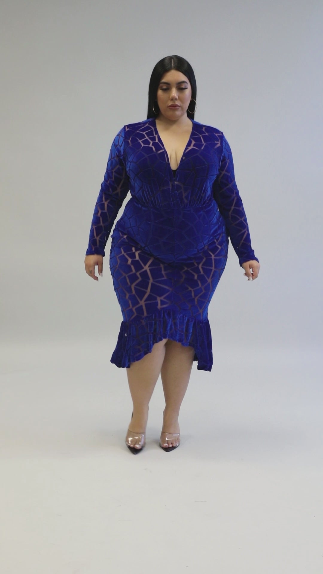 Fasheabe Plus Size Long Sleeve V-Neck Semi Stretch Dress - Blue