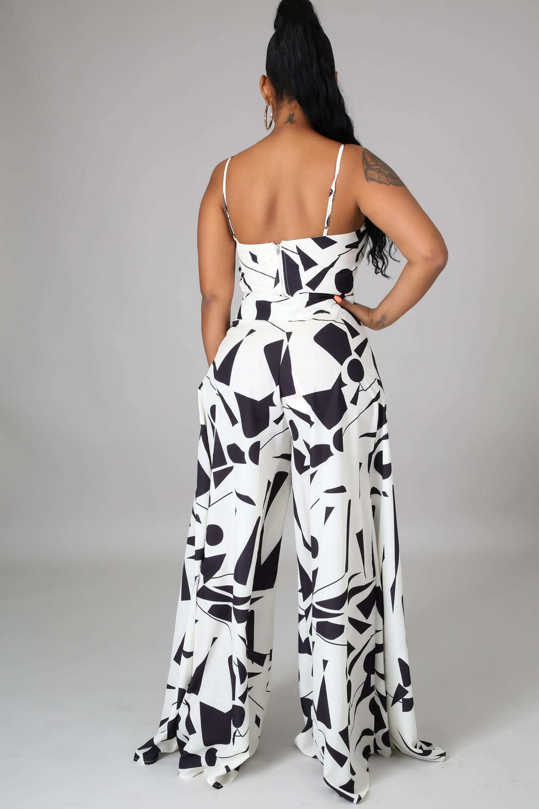 Fasheabe Abstract Shapes Print Pant Set