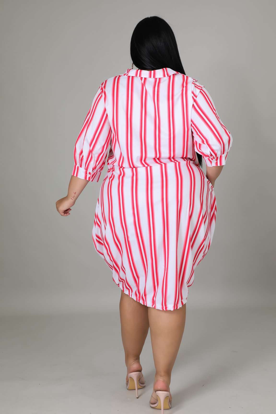 Fasheabe Button Closure Short Sleeve Stretch Dress - Plus Size